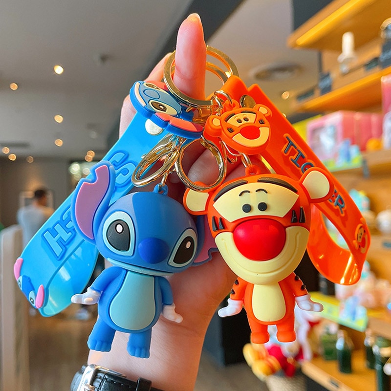 Nouveau Kawaii Anime Disney porte-clés Figurine jouets Mickey